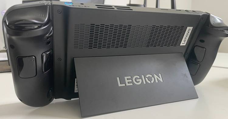 Lenovo Legion Go 测评：一款不错的大型 PC 游戏手持设备，但是……