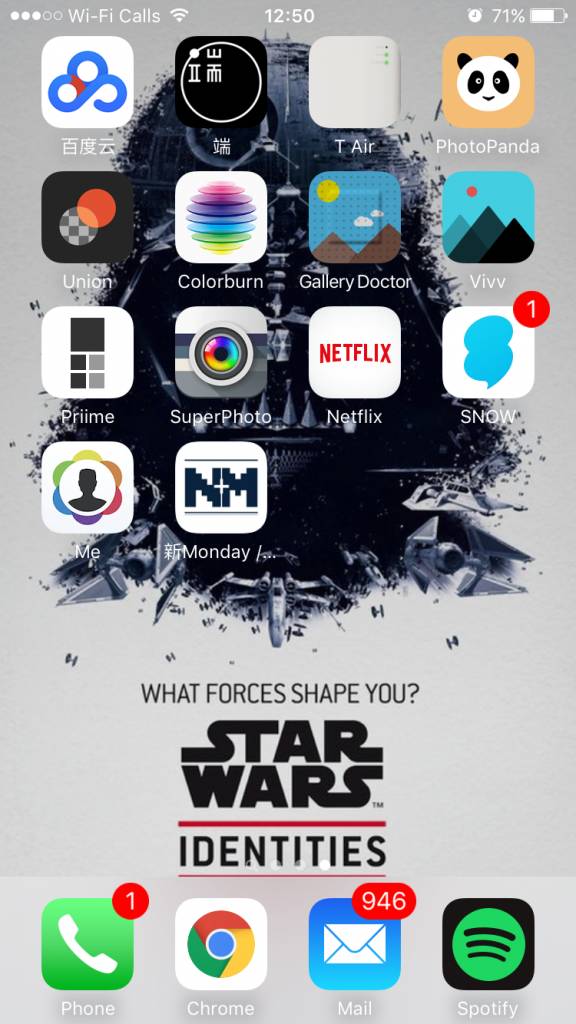 iPhone隐藏功能 而且网页桌面icon做到和App icon一模一样，设计上统一又美观。